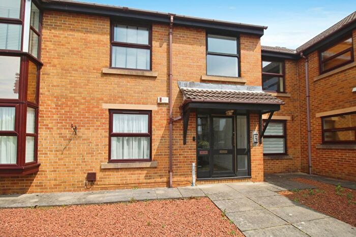 2 Bedroom Flat To Rent In Edencroft, West Pelton, Stanley, Durham, DH9