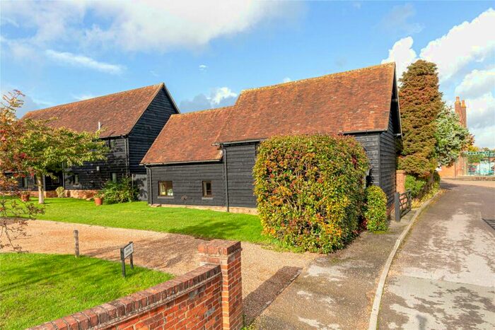 2 Bedroom Detached House To Rent In Altwood Road, Maidenhead, Berkshire, SL6