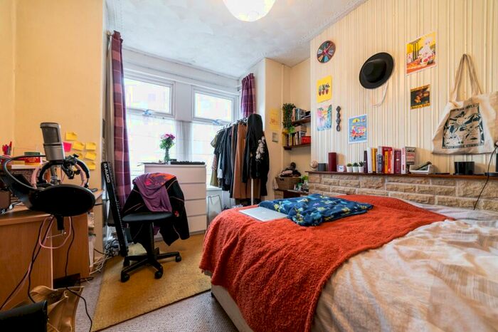 3 Bedroom Terraced House To Rent In Allensbank Road, Heath, CF14