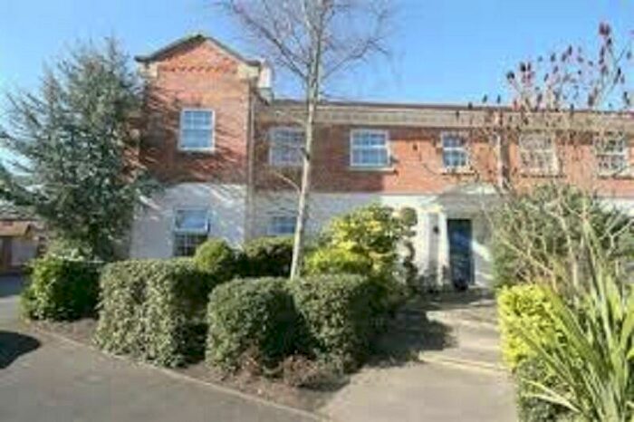 2 Bedroom Flat To Rent In Abington Drive, Banks, Southport, Merseyside., PR9