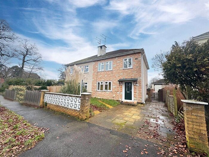 3 Bedroom Semi-Detached House To Rent In Waterloo Road, Wokingham, Berkshire, RG40