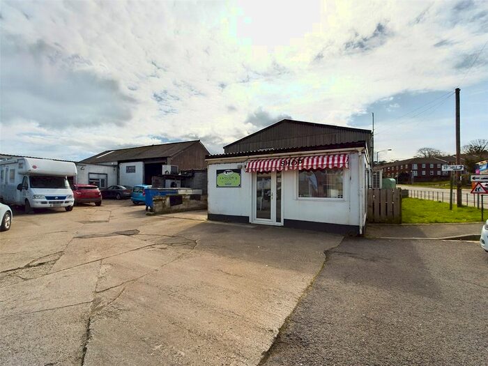 End Of Terrace House To Rent In Eddystone Road, Wadebridge, PL27