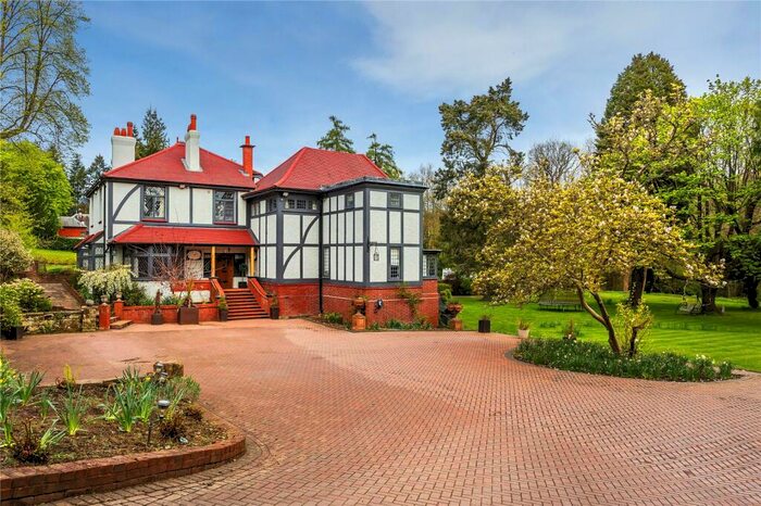 6 Bedroom Detached House For Sale In Butlers Dene Road, Woldingham, Caterham, Surrey, CR3