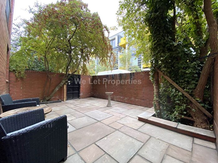1 Bedroom Flat To Rent In Len Cox Walk, Northern Quarter, M4
