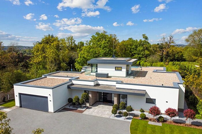 5 Bedroom Detached House For Sale In London Road, Rickmansworth, Hertfordshire, WD3