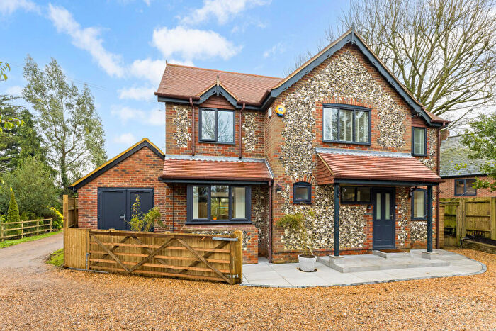 4 Bedroom Detached House For Sale In Chinnor Road, Bledlow Ridge, HP14