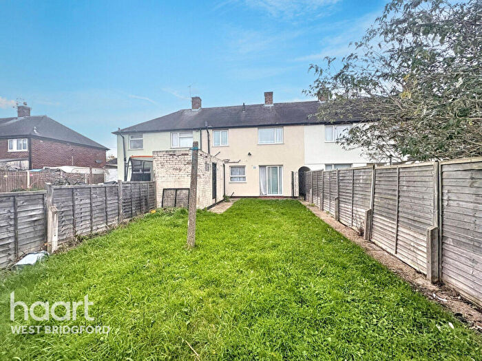 4 Bedroom Terraced House For Sale In Rivergreen, Nottingham, NG11