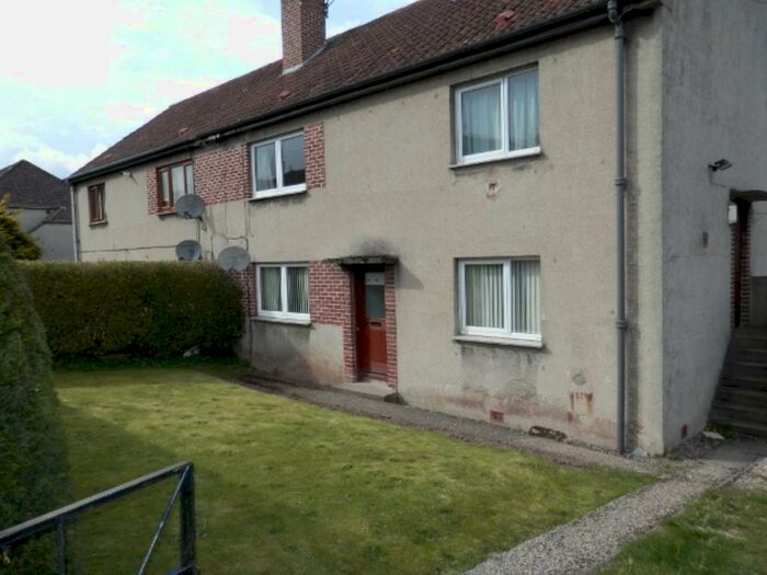 2 Bedroom Flat To Rent In Dunsinane Drive, Perth, PH1