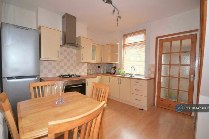 2 Bedroom Terraced House To Rent In Victoria Road, Bebington, Wirral, CH63