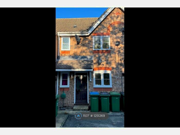 1 Bedroom Flat To Rent In Philimore Close, London SE18