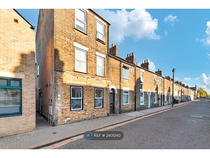 4 Bedroom Flat To Rent In Kingston Street, Cambridge, CB1