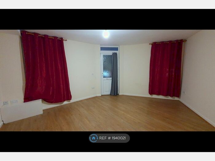 1 Bedroom Flat To Rent In Sutton Road, Huthwaite, Sutton-In-Ashfield, NG17