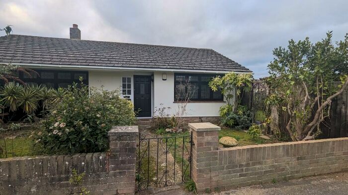 3 Bedroom Bungalow To Rent In Pegasus Avenue, Hordle, SO41