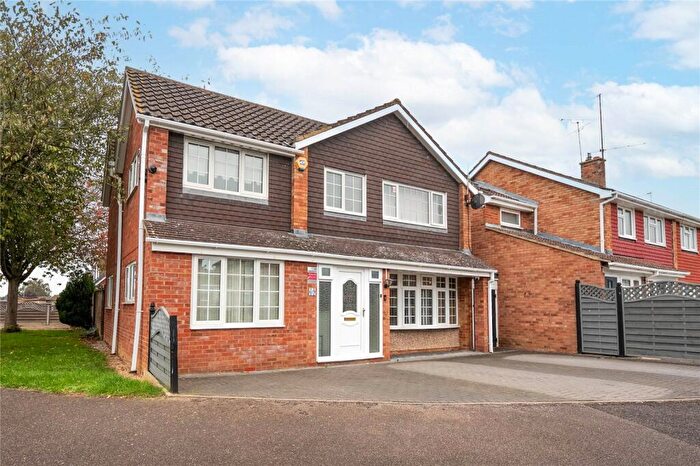 4 Bedroom Detached House For Sale In Severn Way, Bletchley, Milton Keynes, MK3