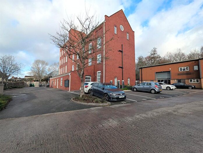 1 Bedroom Apartment To Rent In Chapel Mill, Warmley, Bristol, BS15