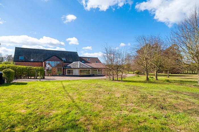 5 Bedroom Barn Conversion For Sale In Dicklleburgh, Diss, IP21