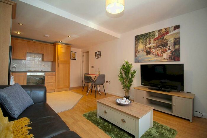 2 Bedroom Flat To Rent In Shakespeare Street, Loughborough, LE11