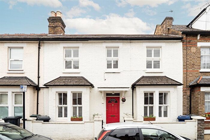 3 Bedroom Terraced House For Sale In Maunder Road, Hanwell, W7