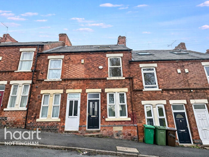 3 Bedroom Terraced House For Sale In Leighton Street, Nottingham, NG3