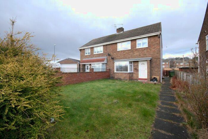 3 Bedroom Semi-Detached House To Rent In Staindrop, Gateshead, NE10
