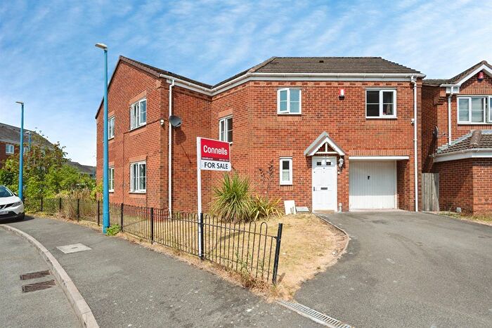 4 Bedroom Semi-Detached House For Sale In Mehdi Road, Oldbury, B69