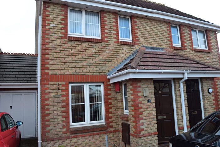 2 Bedroom Semi Detached House To Rent In Cheddar Close, Burnham-On-Sea, Somerset, TA8