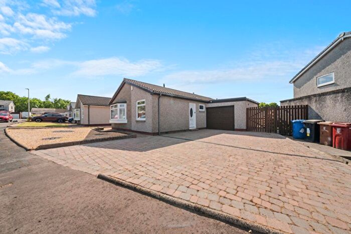 3 Bedroom Bungalow For Sale In Tulliallan Place, Stenhousemuir, Larbert, FK5