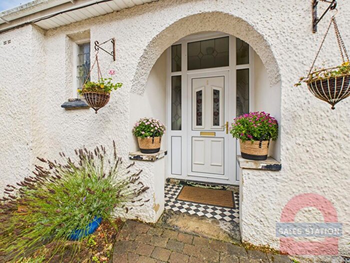 4 Bedroom Detached Bungalow For Sale In Westfield Road, Cardiff, CF14