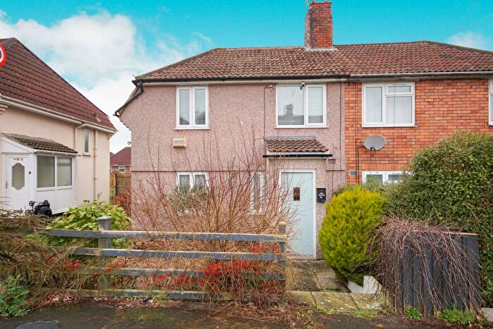 1 Bedroom Flat For Sale In Cherrytree Road, Bristol, BS16