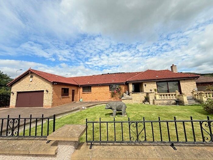4 Bedroom Detached Bungalow For Sale In Main Street, Scotlandwell, KY13