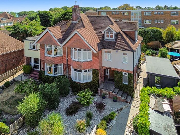 4 Bedroom Semi-Detached House For Sale In High Street, Hamble, Southampton, SO31
