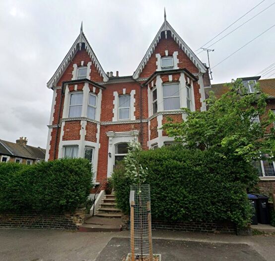 1 Bedroom Flat To Rent In South Eastern Road, Ramsgate, Kent, CT11