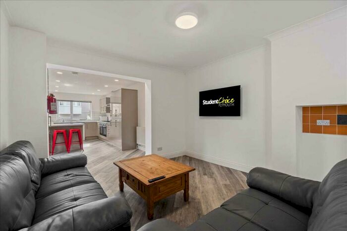 8 Bedroom Terraced House To Rent In Maple Grove, Plymouth, PL4