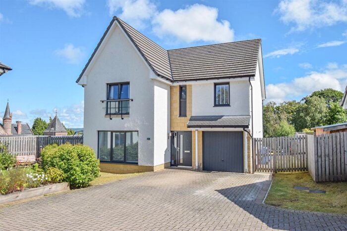 4 Bedroom Detached House For Sale In Ruighard Place, Inverness, IV3
