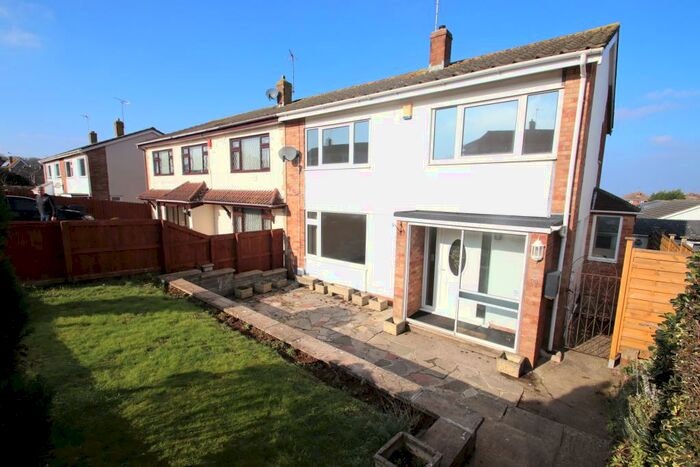 3 Bedroom Semi-Detached House To Rent In Worlebury, BS22