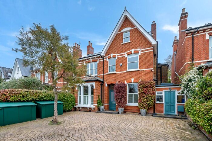 5 Bedroom Link Detached House For Sale In Wood Vale, Forest Hill, SE23