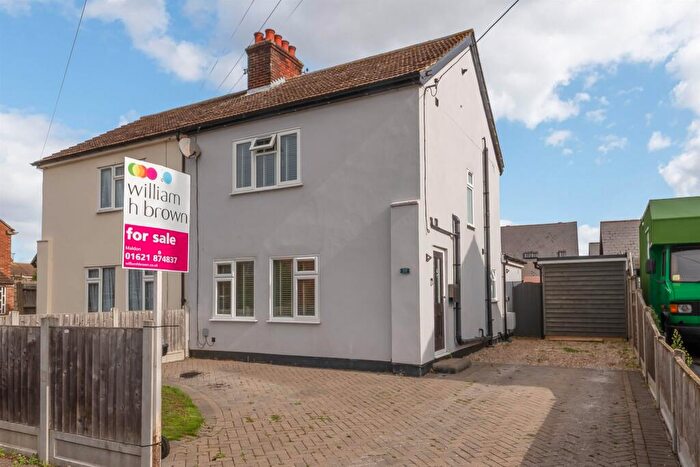 3 Bedroom Semi-Detached House For Sale In Wood Road, Heybridge, Maldon, CM9