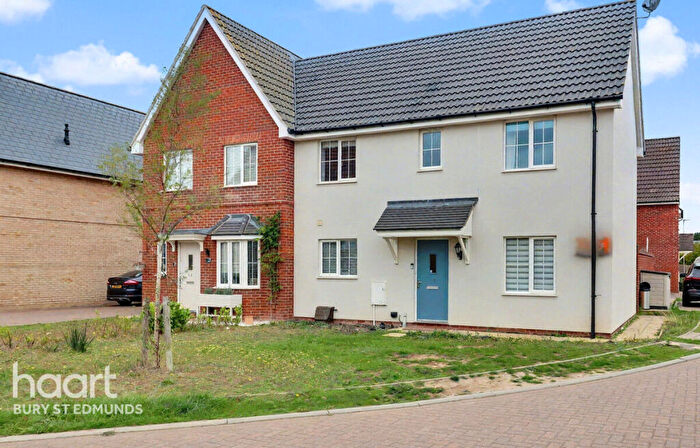 3 Bedroom Semi-Detached House For Sale In Larchwood Road, Red Lodge, Bury St Edmunds, IP28