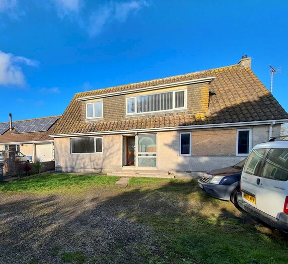 2 Bedroom Flat To Rent In Bonython Road, Newquay TR7