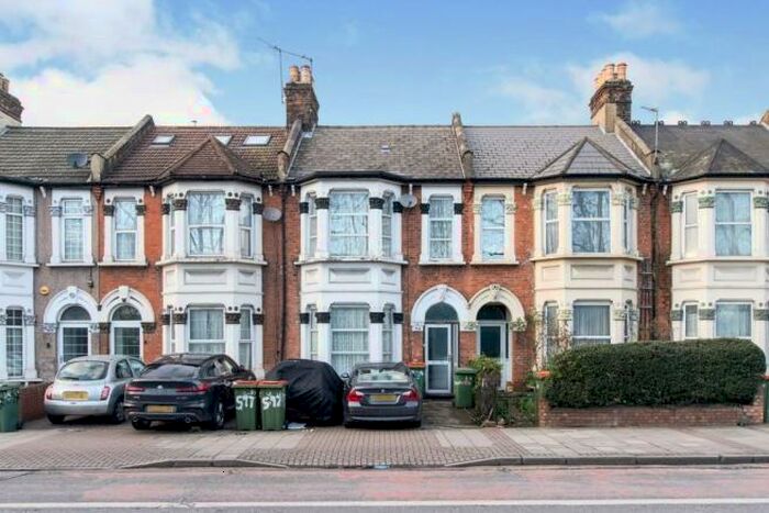 5 Bedroom Terraced House To Rent In Romford Road, Forest Gate, London, E7