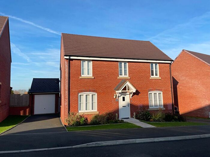 4 Bedroom Detached House For Sale In Watermill Drive, Broughton Astley, Leicester, LE9