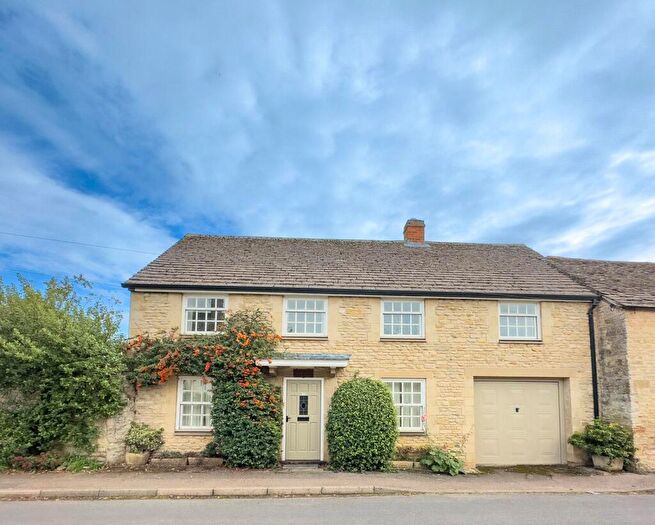3 Bedroom Semi-Detached House For Sale In Queen Street, Eynsham, Witney, Oxfordshire, OX29