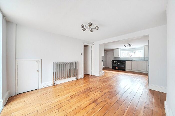 4 Bedroom Town House To Rent In Greenwich Park Street, London, SE10