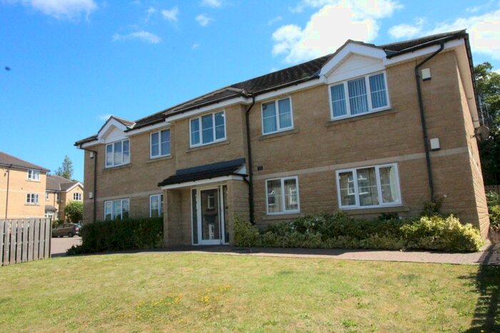 2 Bedroom Flat To Rent In Hilldale View, Brighton Street, Heckmondwike, WF16