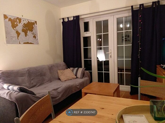 2 Bedroom Maisonette To Rent In Liberty Avenue, London, SW19