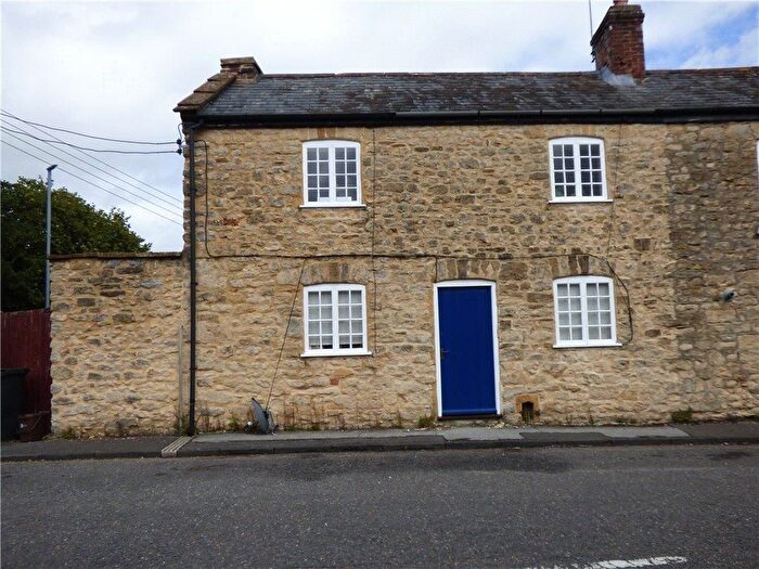 2 Bedroom End Of Terrace House To Rent In Acreman Street, Sherborne, Dorset, DT9