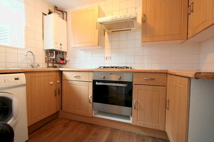 1 Bedroom Flat To Rent In Church Place, Mitcham, CR4