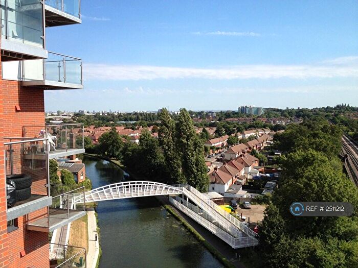 2 Bedroom Flat To Rent In Fairbanks Court, Wembley, HA0