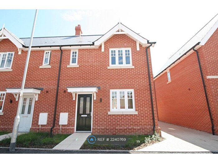 3 Bedroom Semi-Detached House To Rent In Sapphire Crescent, Colchester, CO4