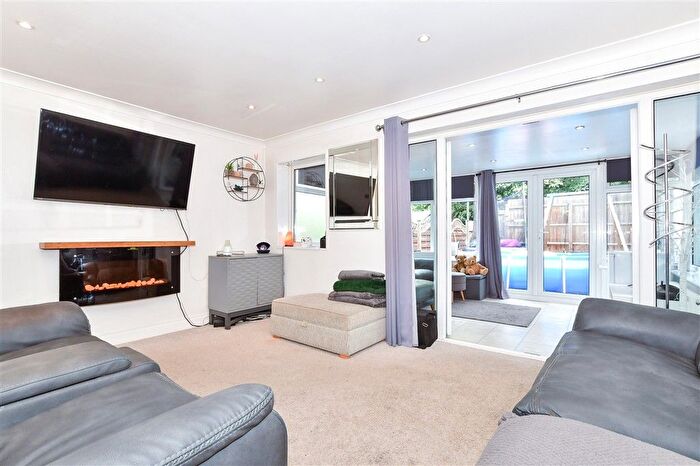 2 Bedroom Terraced House For Sale In Sheridan Close, Maidstone, Kent, ME14